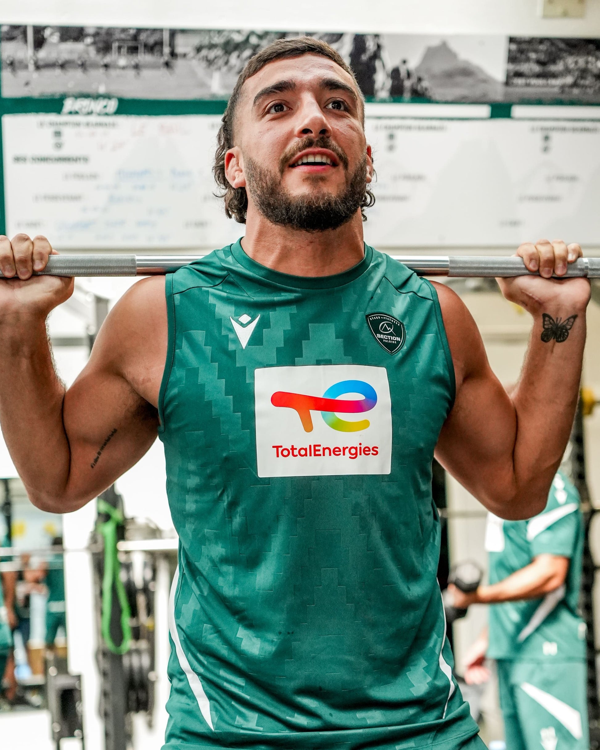 DEBARDEUR JOUEUR 25/26 MACRON