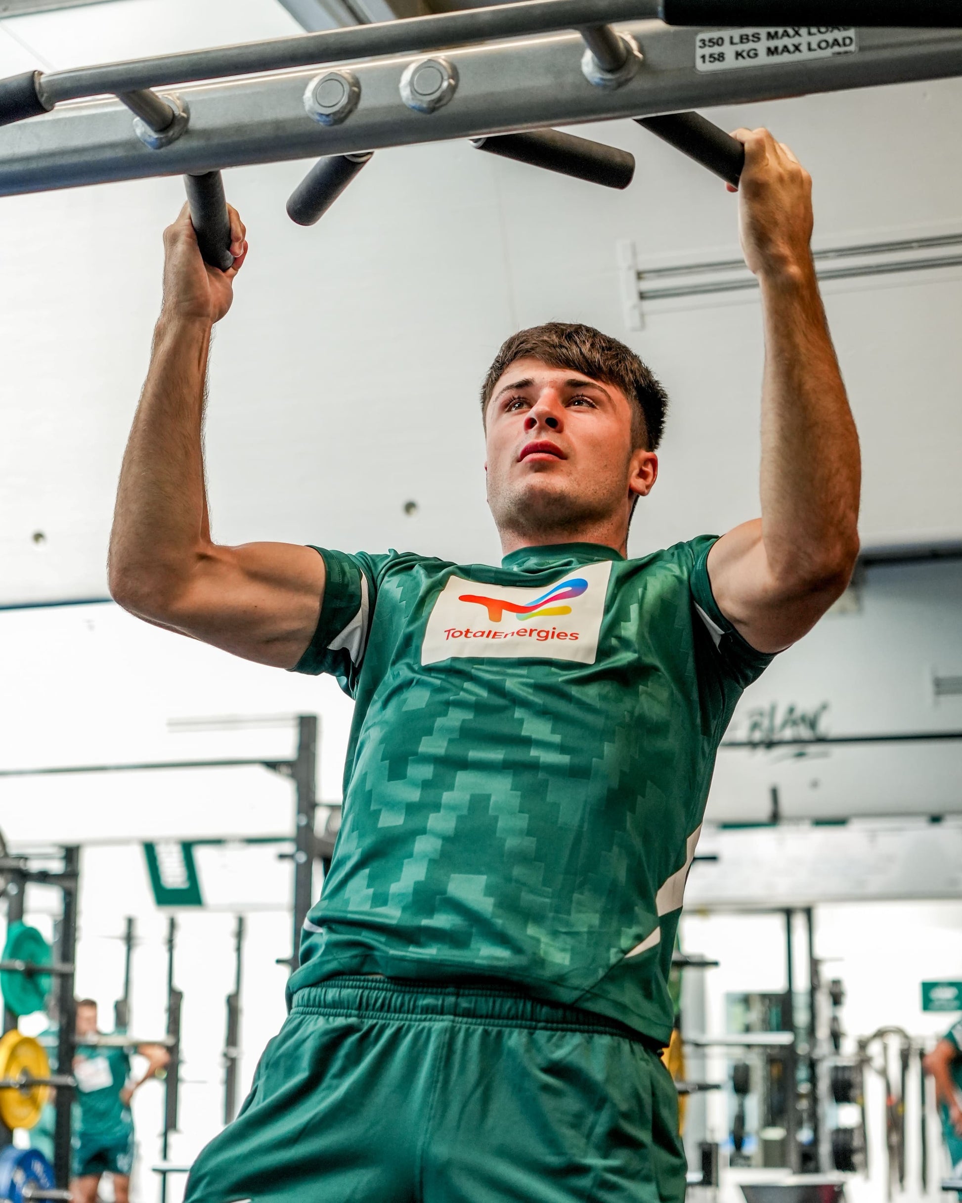 T-SHIRT ENTRAINEMENT JOUEUR 25/26 - ENFANT MACRON